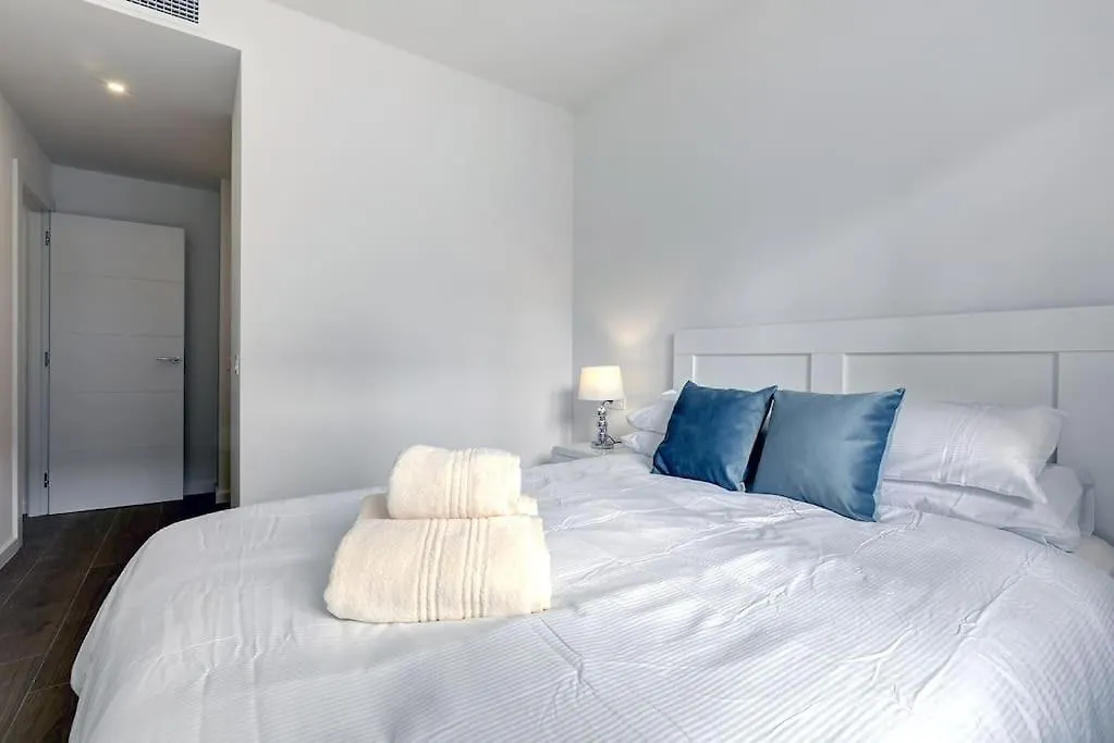 Brand New Modern Ground Floor Apartment In Marbella With Rooftop Pool And Gym